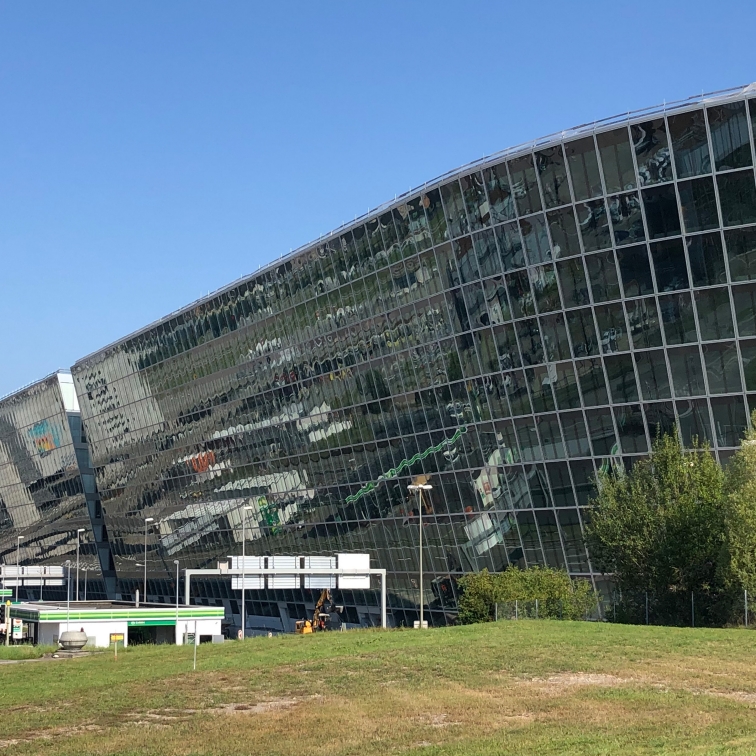 Fahrbahnbeläge和Abdichtungen在Grossbauwerken中